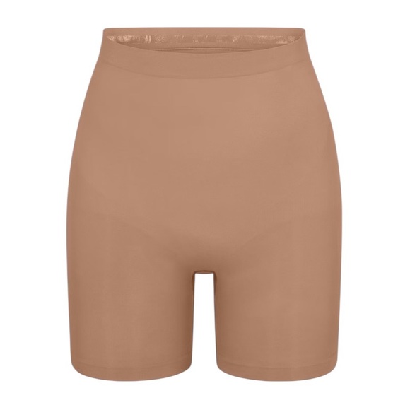 NEW SKIMS Seamless  Shapewear Shorts  SIENNA - Picture 7 of 7